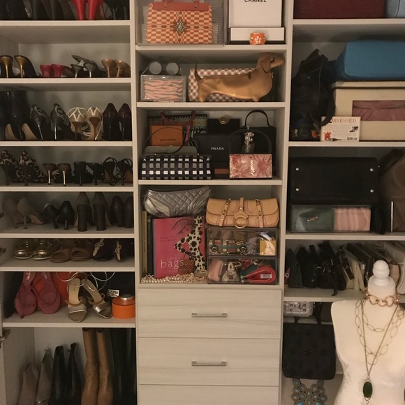 Meet your Posher, Faye - Picture 2 of 8